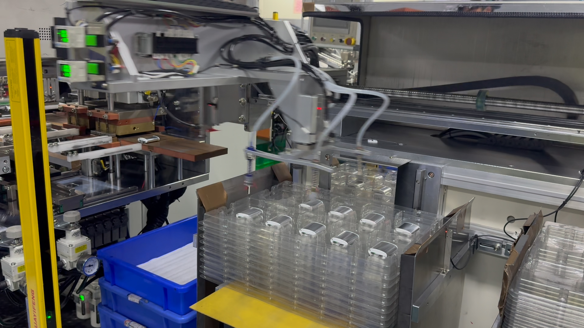 Battery module automatic assembly line