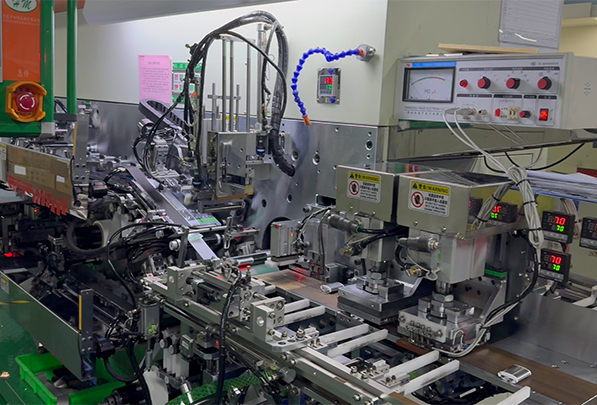 Automatic Battery Welding Equipment